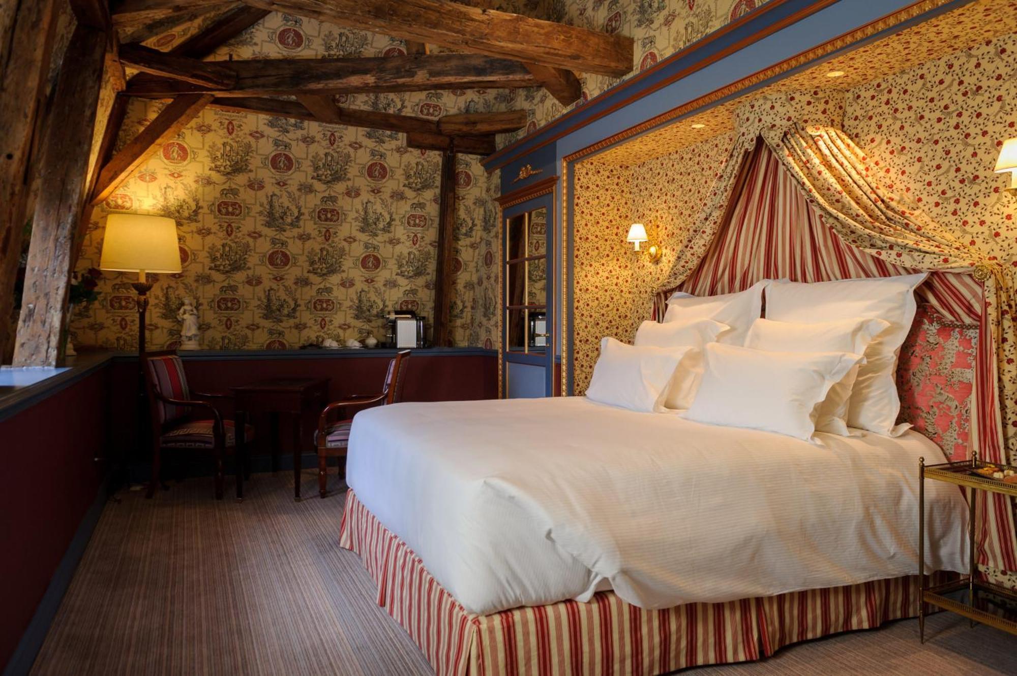 Chateau De Courcelles - Relais & Chateaux Habitación foto